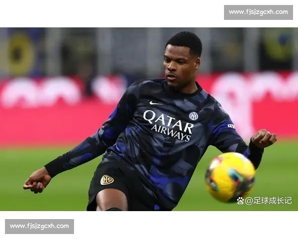 国米官宣姆希塔良拉伤待评，争冠关键战恐遭重创